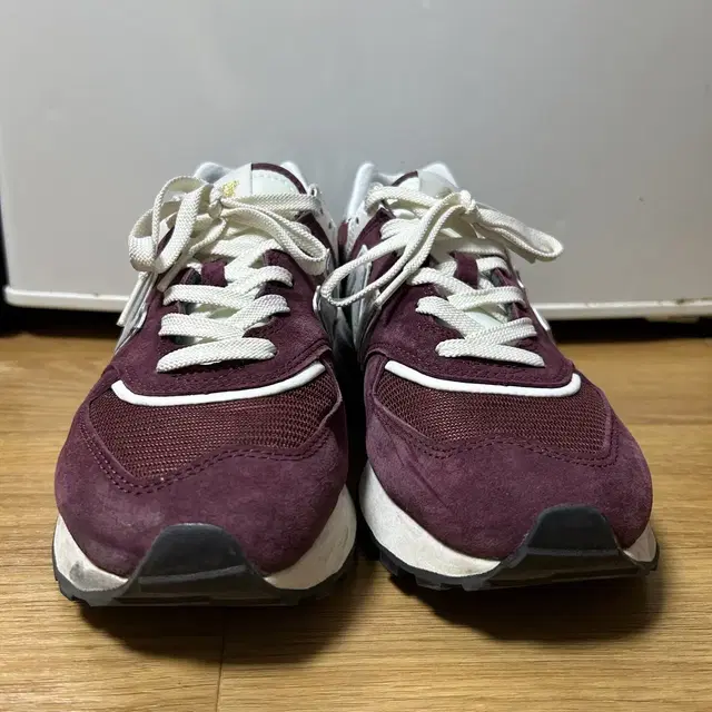 뉴발란스 574 Legacy Burgundy