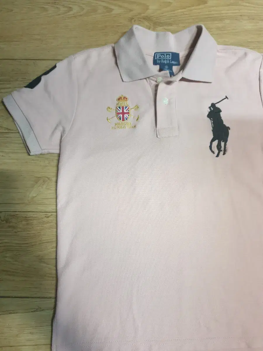 This is a size 85 Polo Ralph Lauren kara-tee in good condition.