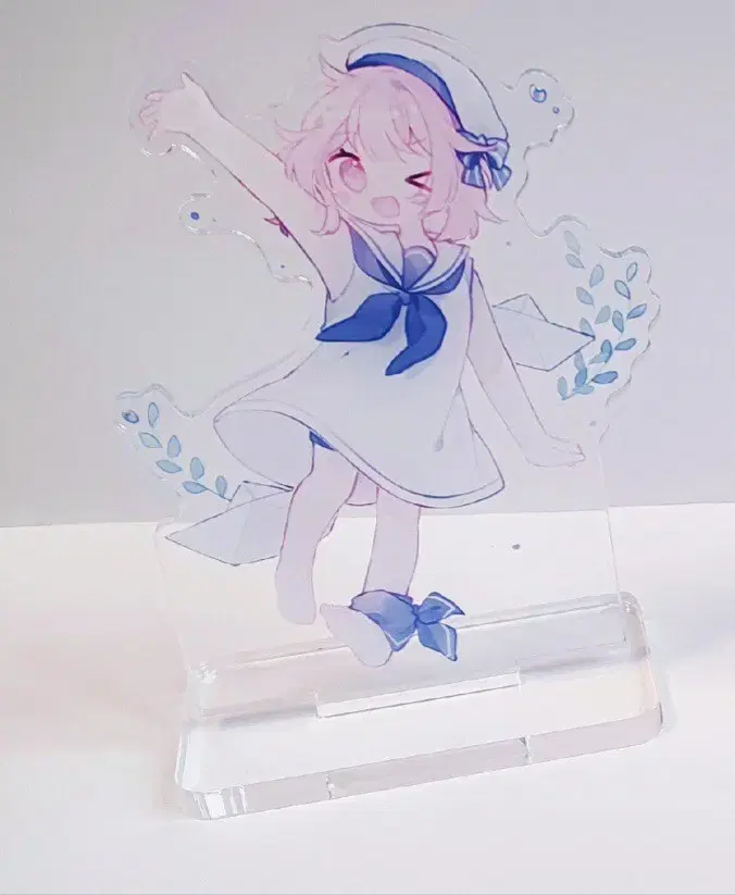 Prosecca's marine look acrylic stand