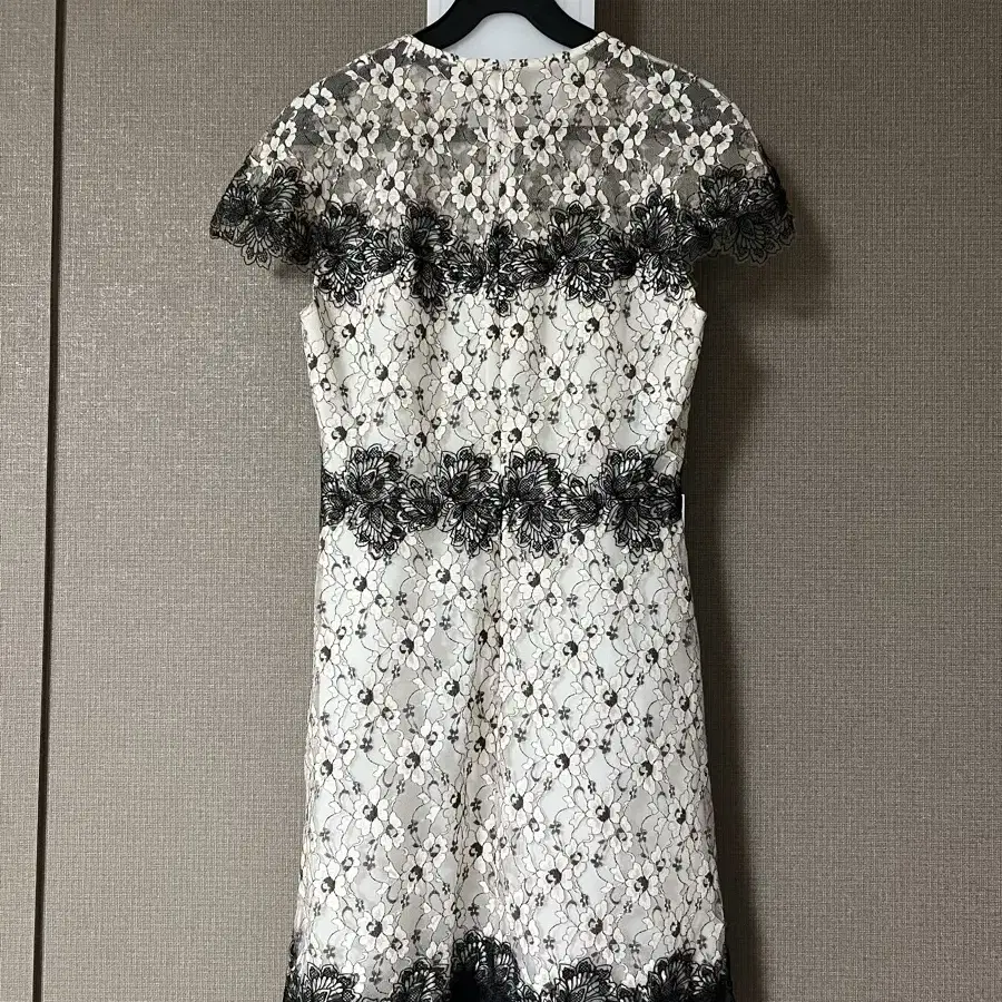 산드로 ellande dress 레이스 돌잔치 하객룩 2부 원피스