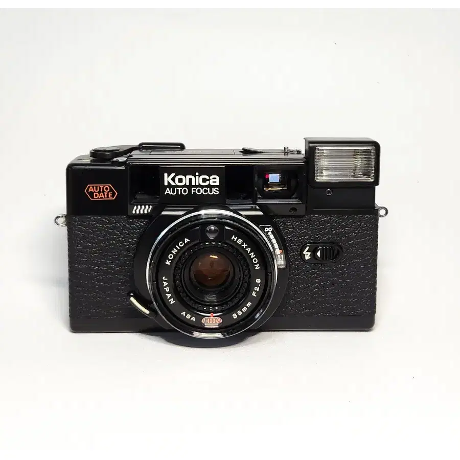 코니카. KONICA C35 AF2D.  필카. 정상작동.