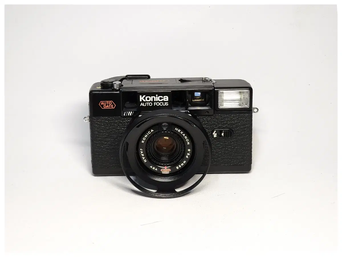 코니카. KONICA C35 AF2D.  필카. 정상작동.