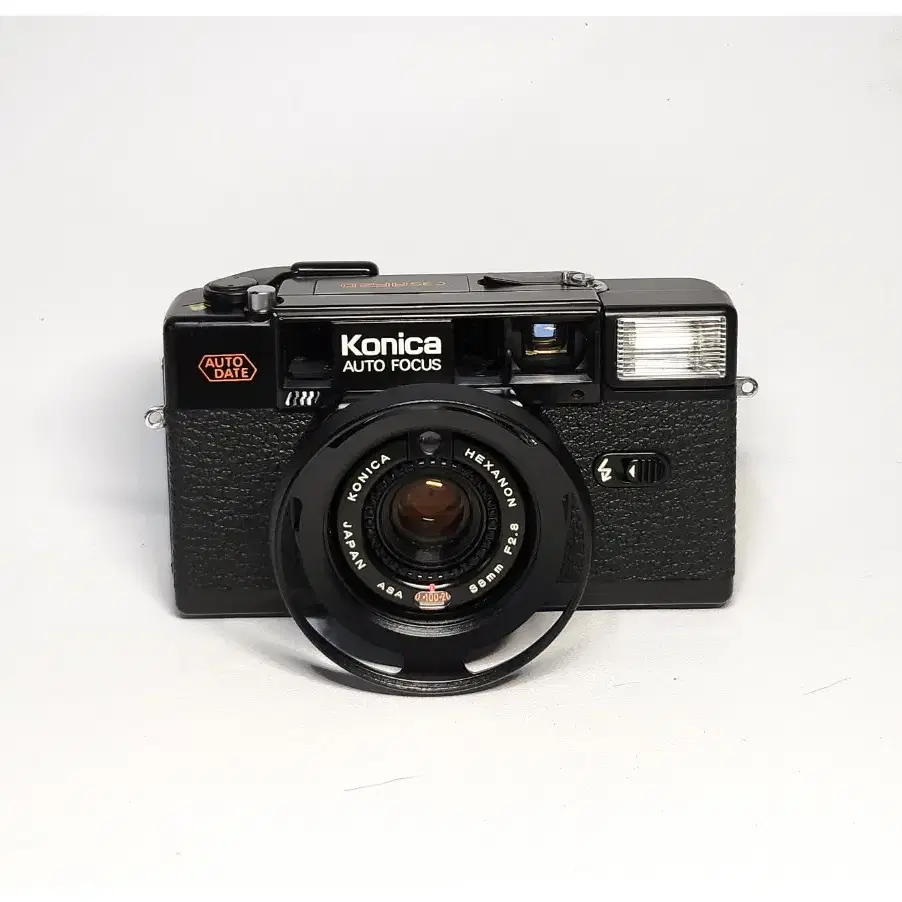 코니카. KONICA C35 AF2D.  필카. 정상작동.