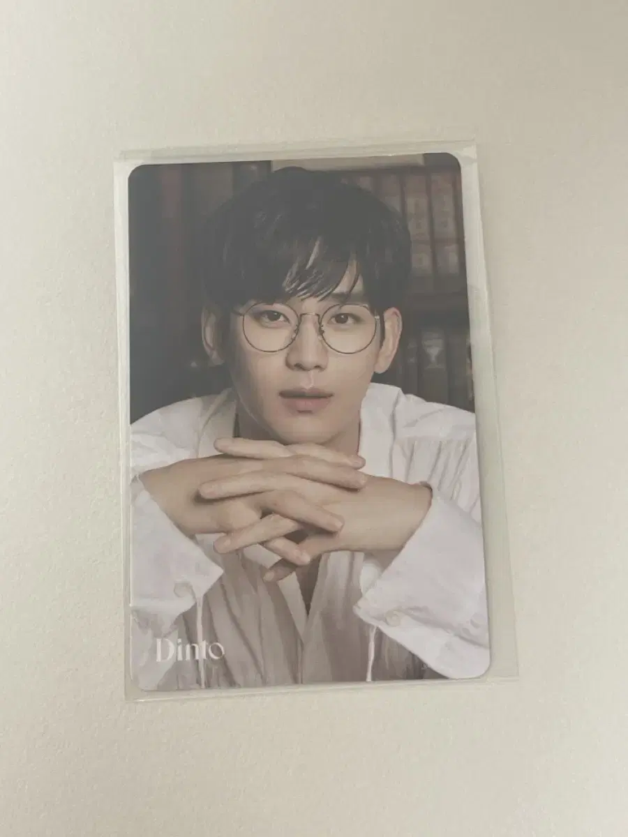 Dinto kim suhyun Glasses photocard unsealed