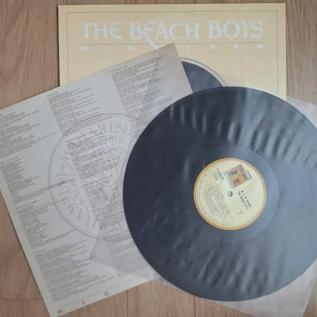 수입반/The Beach Boys M.I.U. Album LP