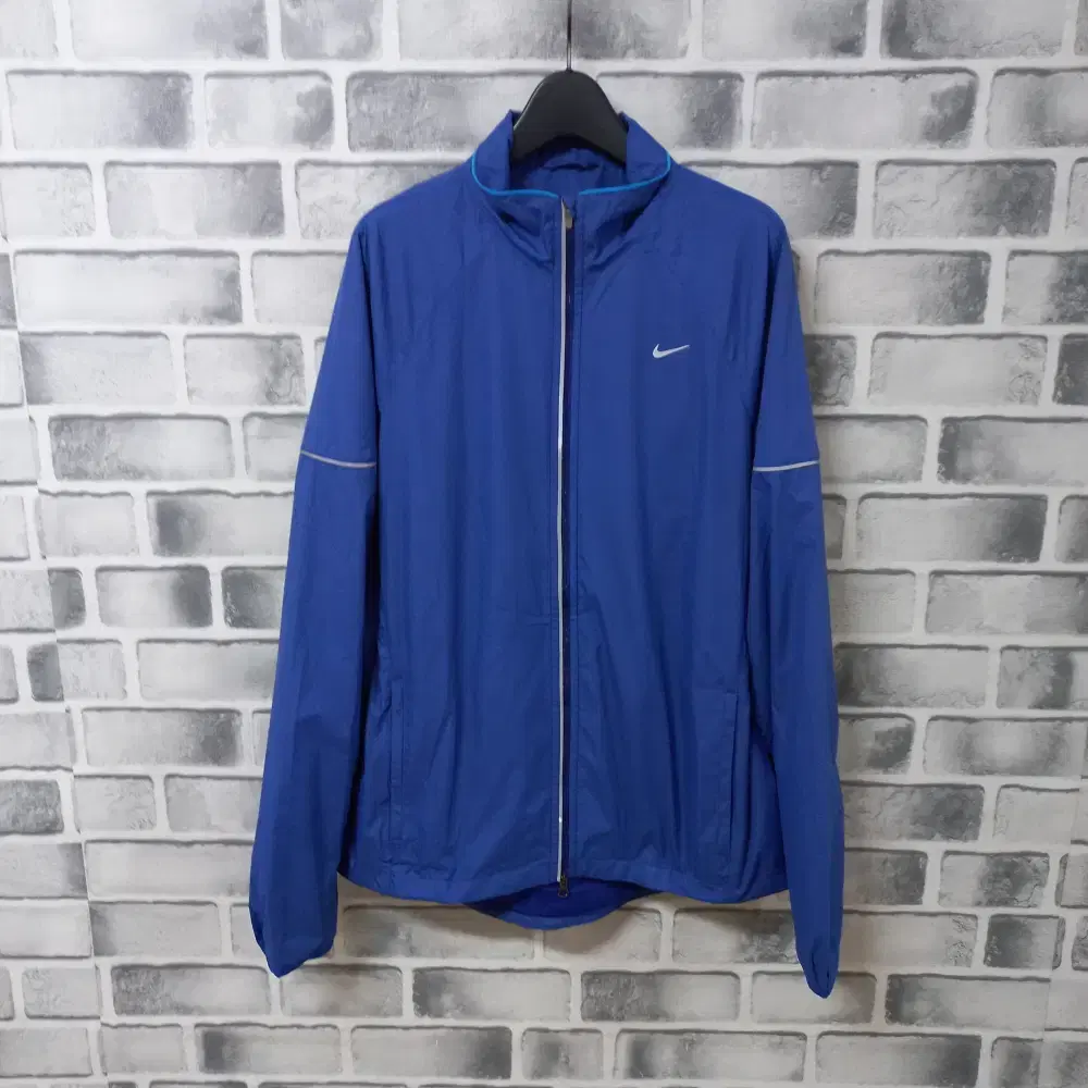 8-4/Nike bloo Windbreaker Jumper Women's