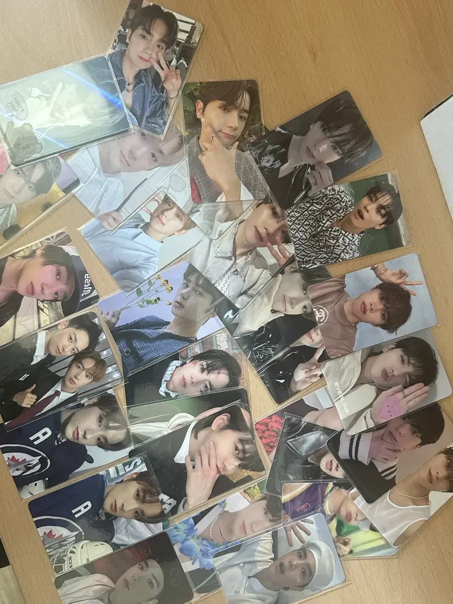 THE BOYZ dubmuda line photocard sells