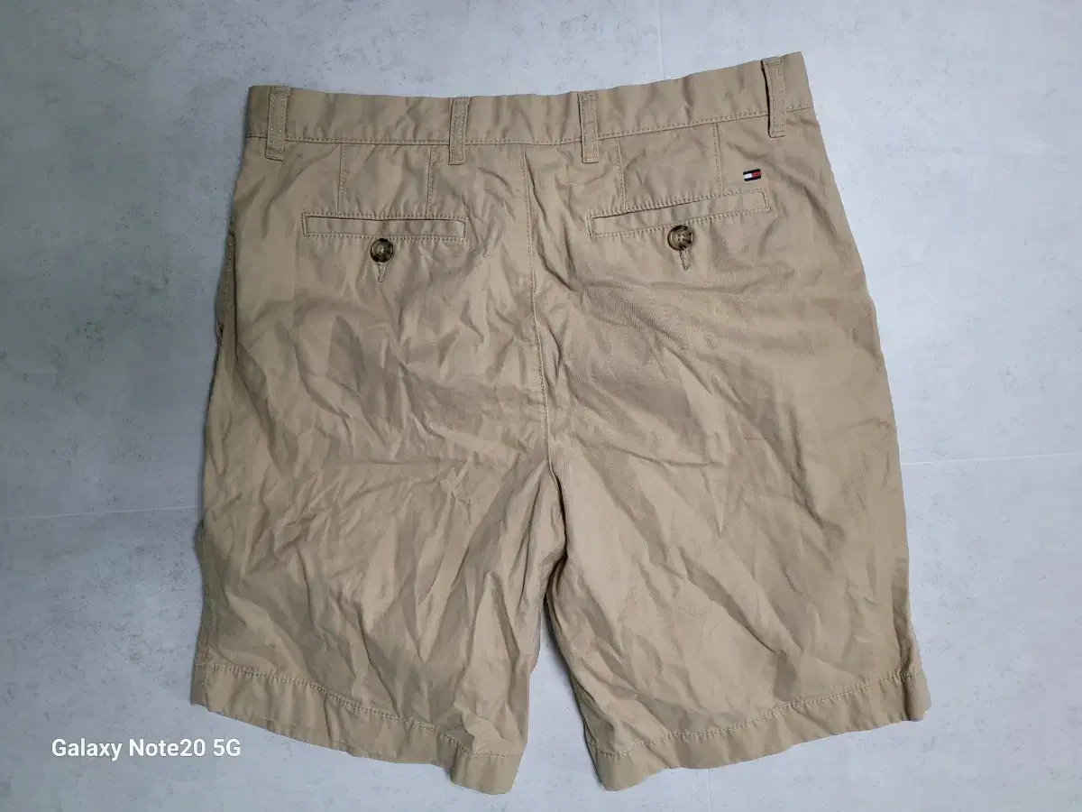 Men's Tommy Hilfiger Cotton Shorts (33)