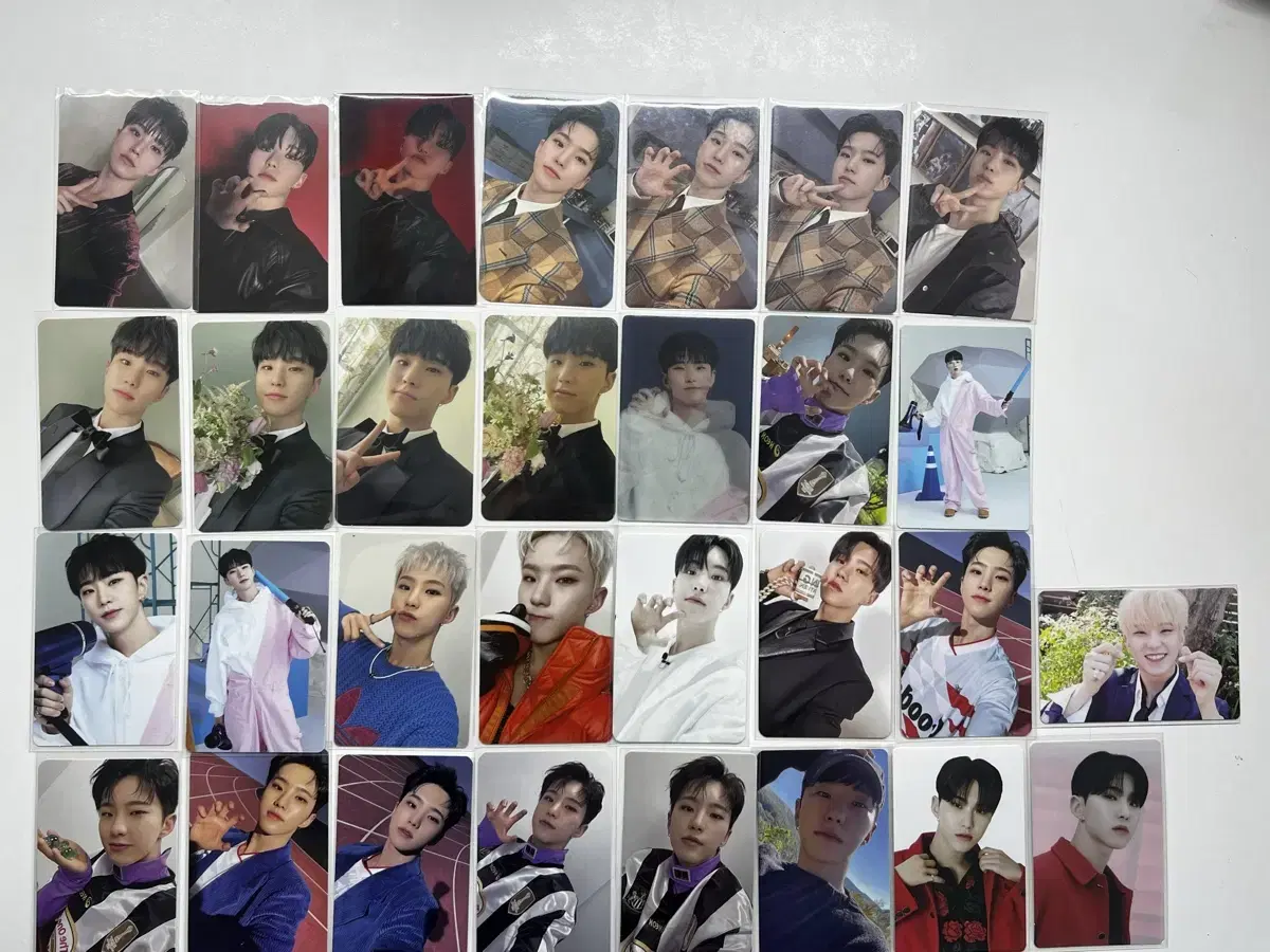 Seventeen hoshi Photocards photocard bulk wts Sells