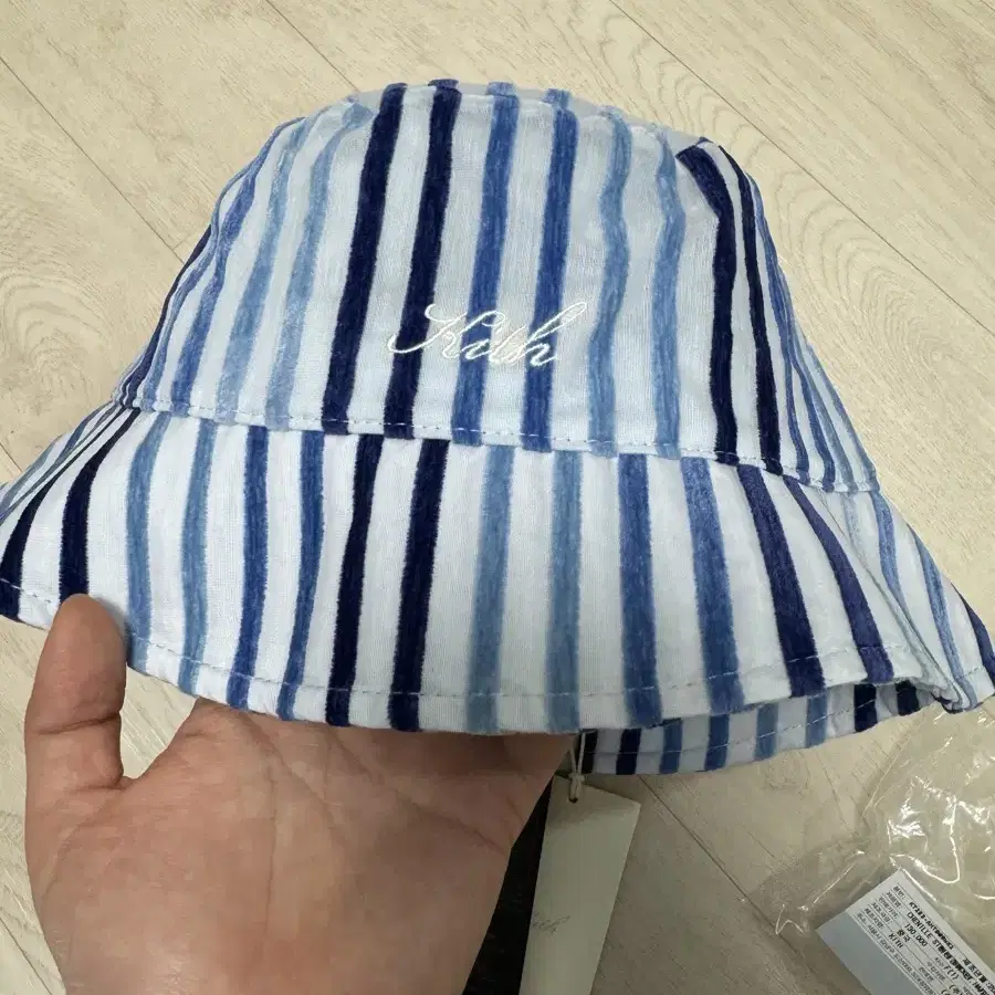 Kith 버킷햇 새상품