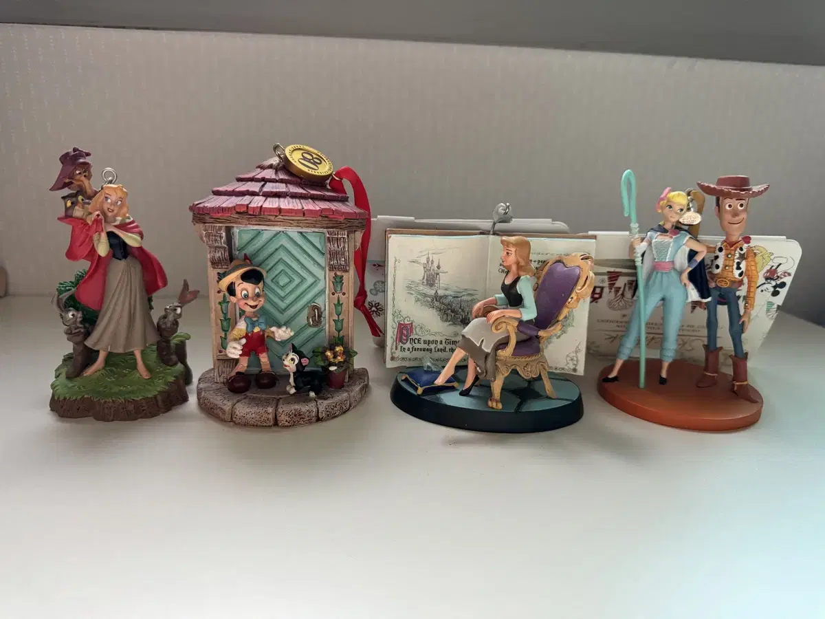 Disney Ornaments (bulk priority)