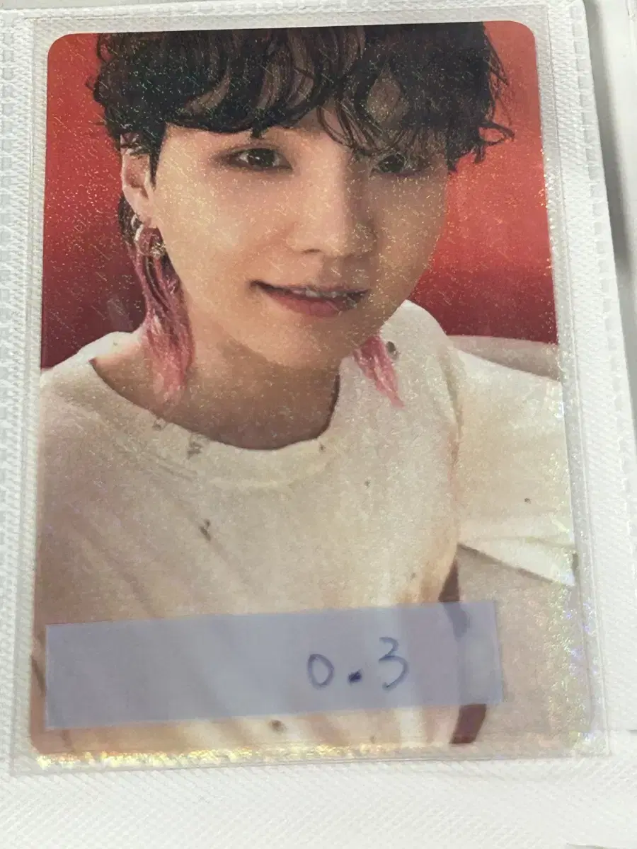 yoon sells photocards