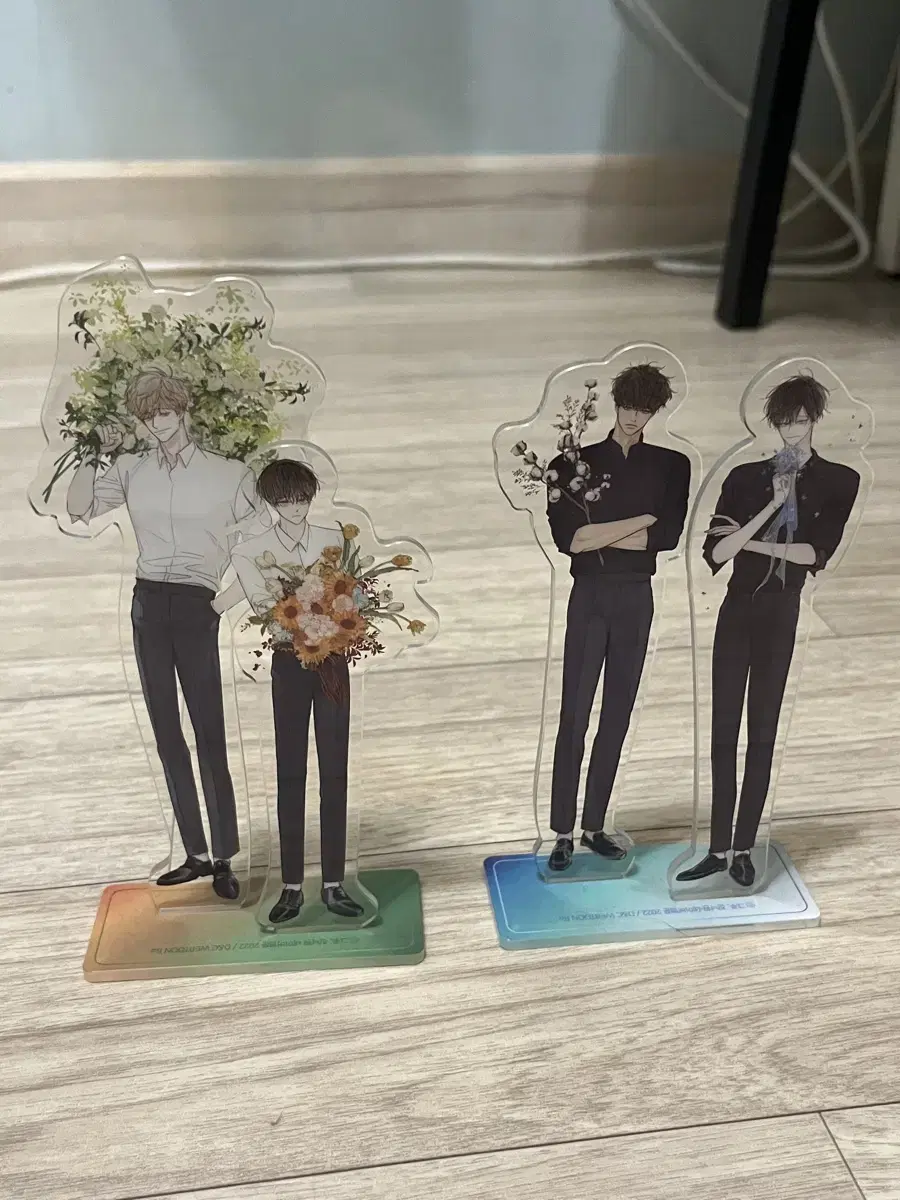 청사과낙원(사계) acrylic limited edition 팔아요 !