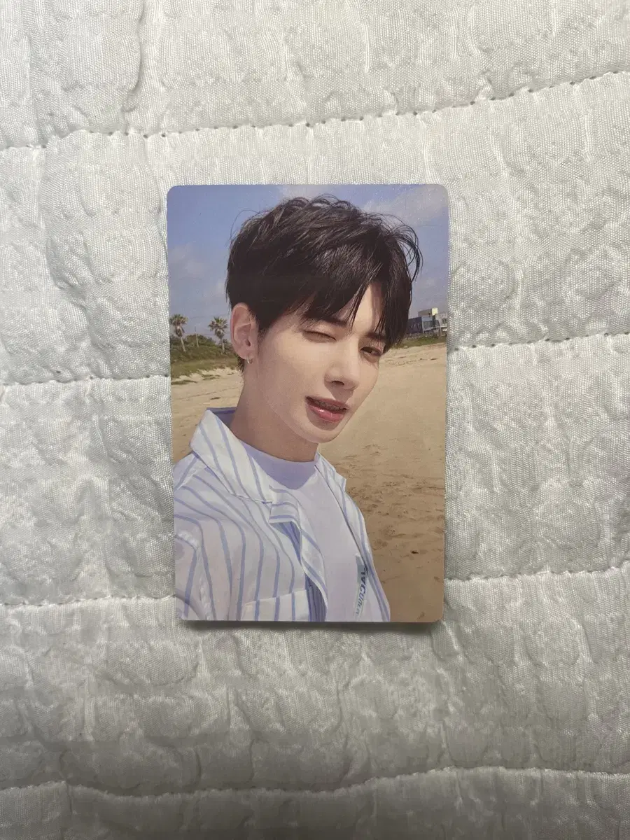 TXT Midsummer Sky Blue taehyun WTS