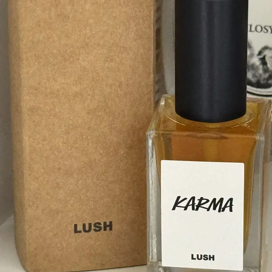 러쉬 lush 향수 카르마 카마 karma 30 판매합니다!