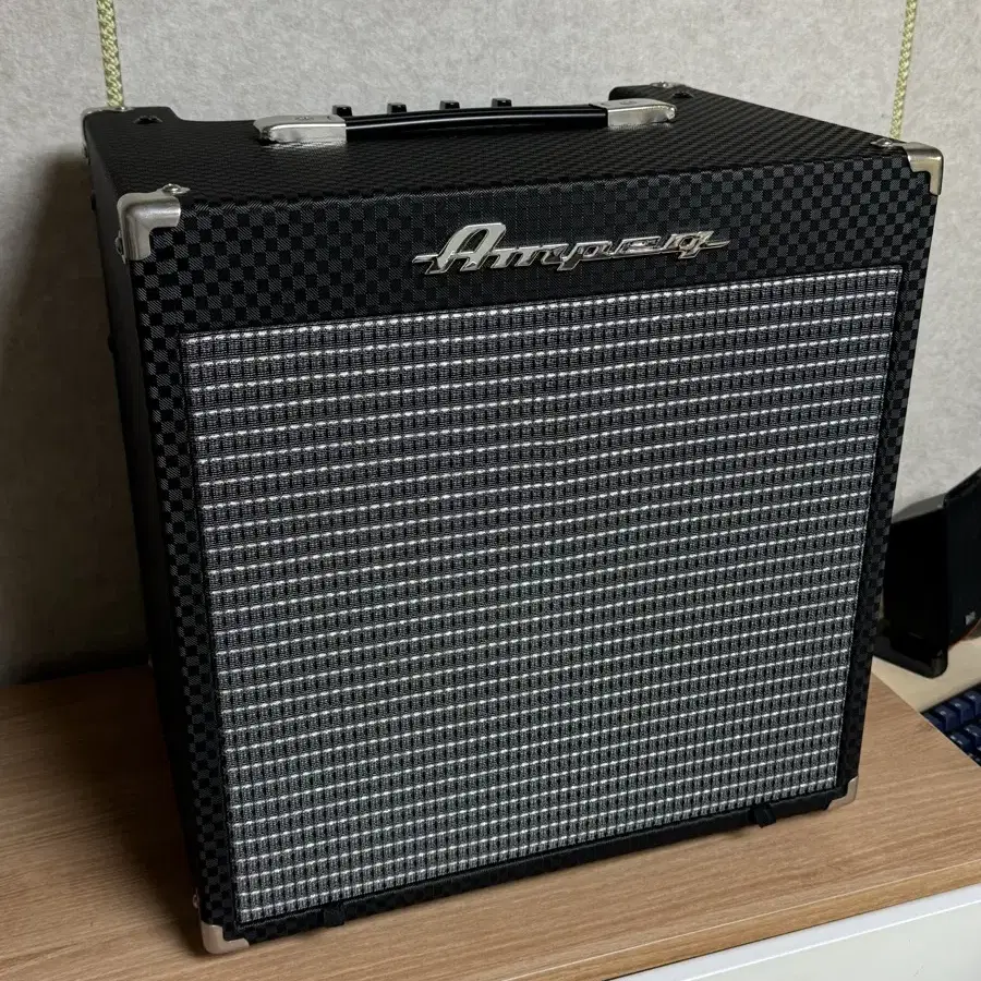 ampeg rocket bass rb-108 베이스 앰프