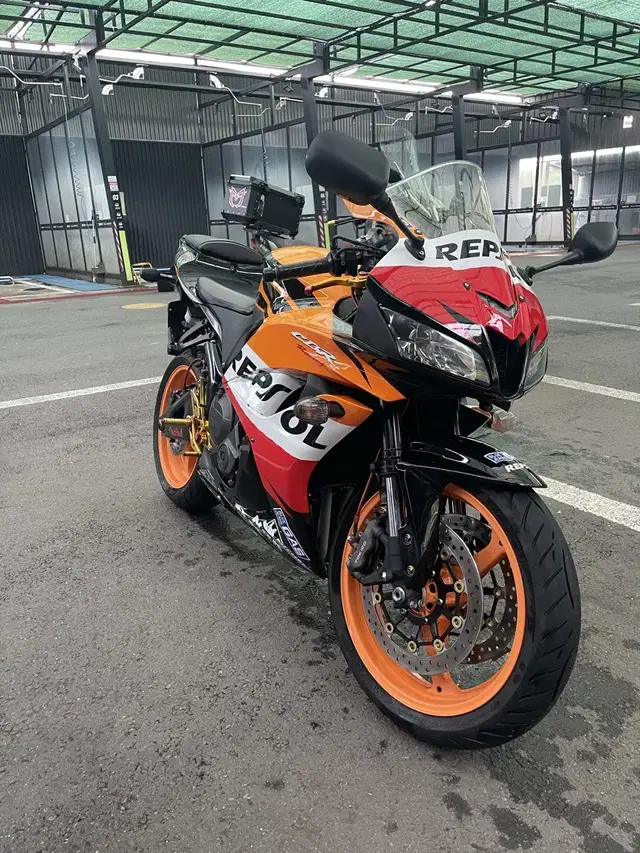 CBR600RR 07년 급매 이번주지나면 가격올리거나 판매X