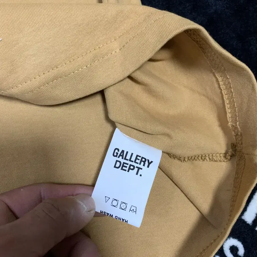 XXL)GALLERY Dept 갤러리 디파트먼트 갤러리뎁 옐로우 반팔티