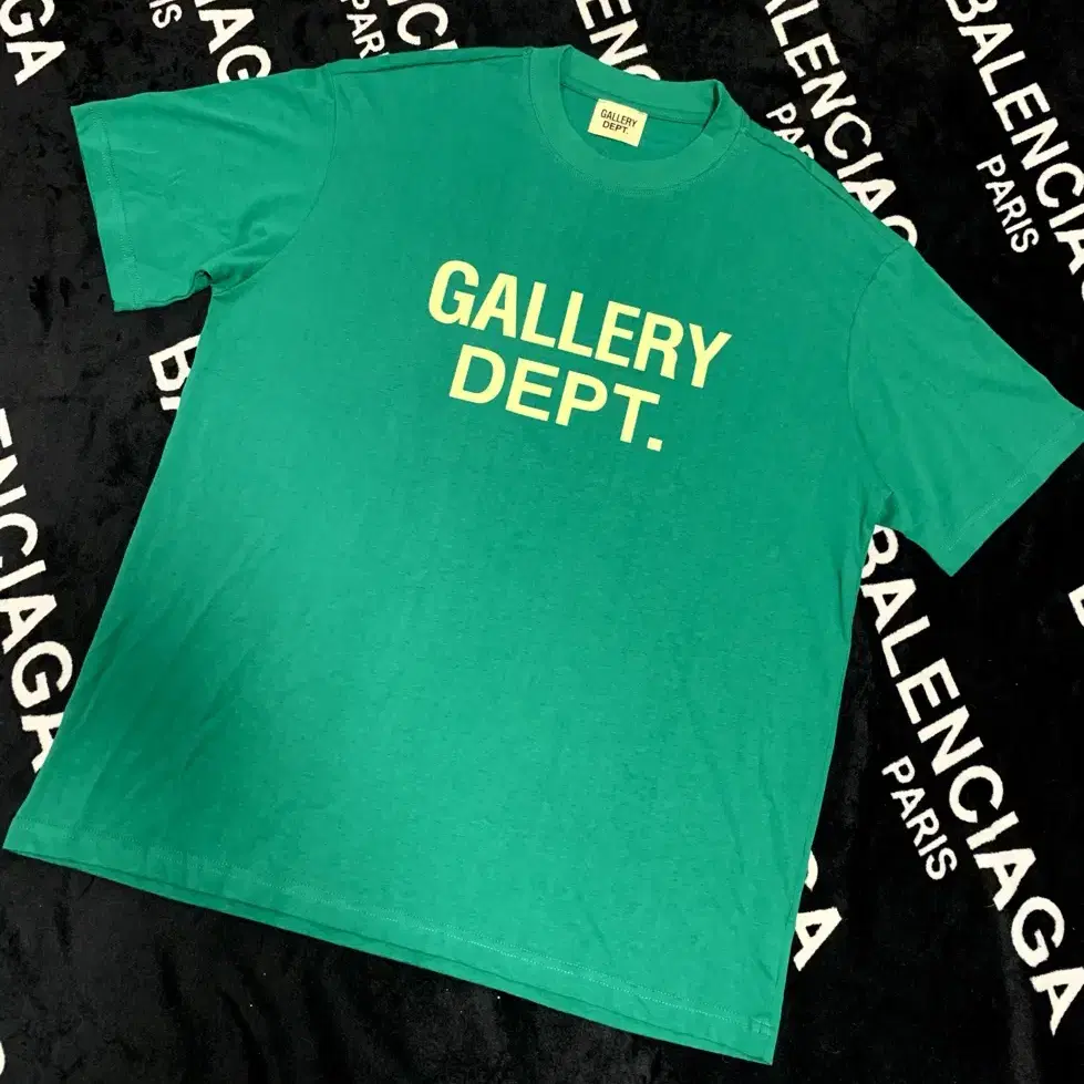 3XL)GALLERY DEPT 갤러리 디파트먼트 갤러리 뎁 그린 반팔티