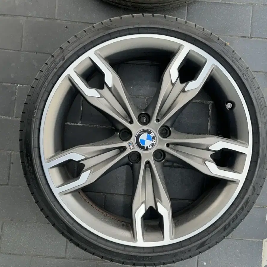 Bmw 668m 휠 +타이어