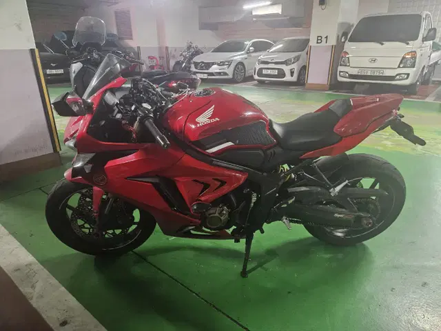 혼다 21년식 cbr650r 풀배기(소음기x)