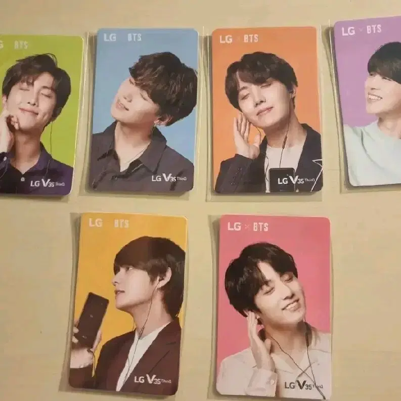 LG BTS 방탄 한정 포카 판매