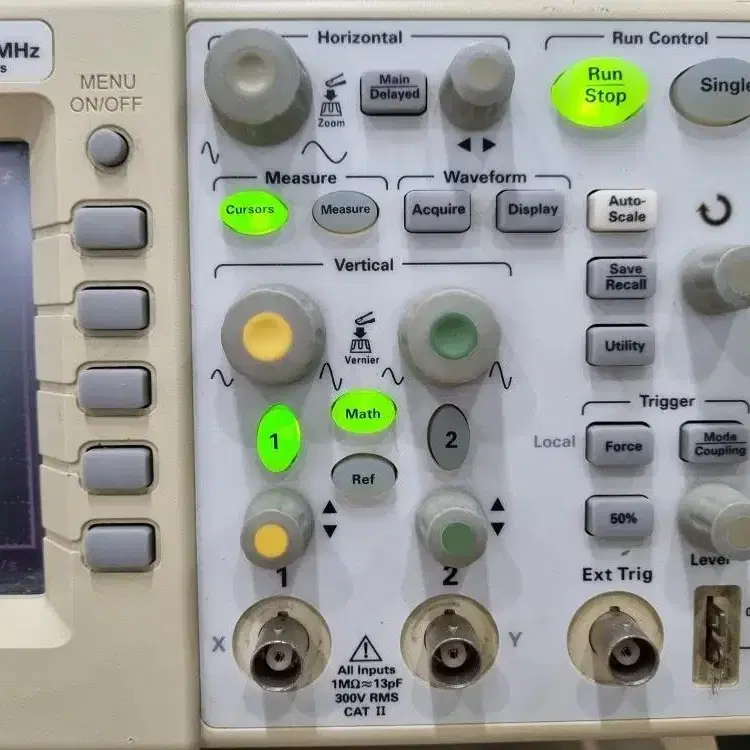 Agilent Technologies DSO3202A 오실로스코프.