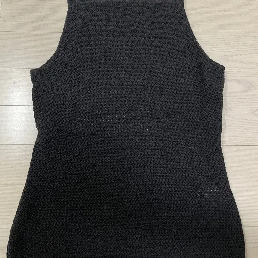 르 니트 나시 le crochet back point top