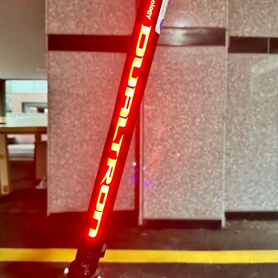 듀얼트론 컴팩트 전동 킥보드