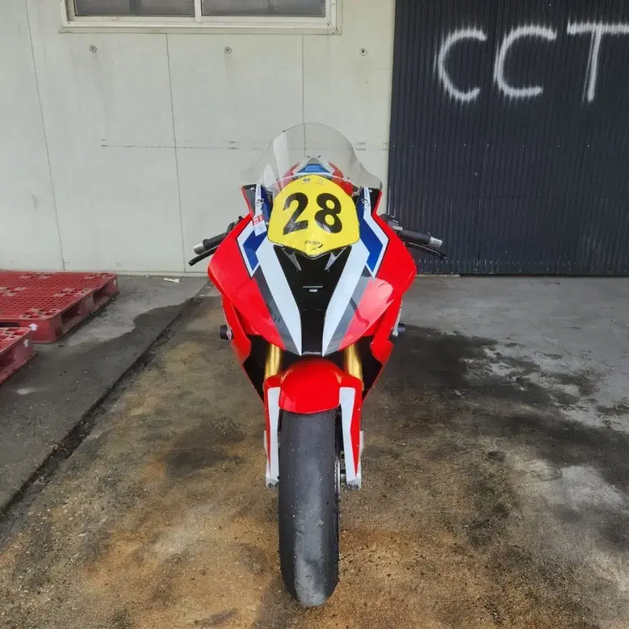 s1000rr 18년식 스페셜카울. 1인신조