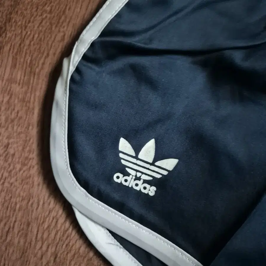 80s Adidas 아디다스 w.germany 돌핀팬츠