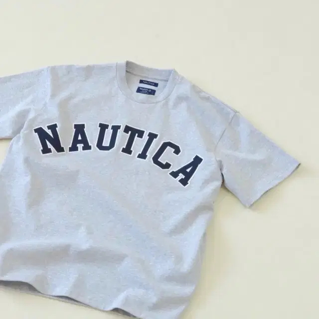 NAUTICA  베이직  자수 패치 반팔 티셔츠