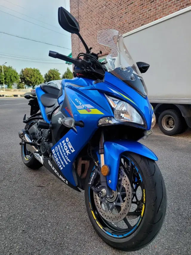 스즈키 gsxs1000f 19년 2.3만km m4머플러 구변완 24시문의