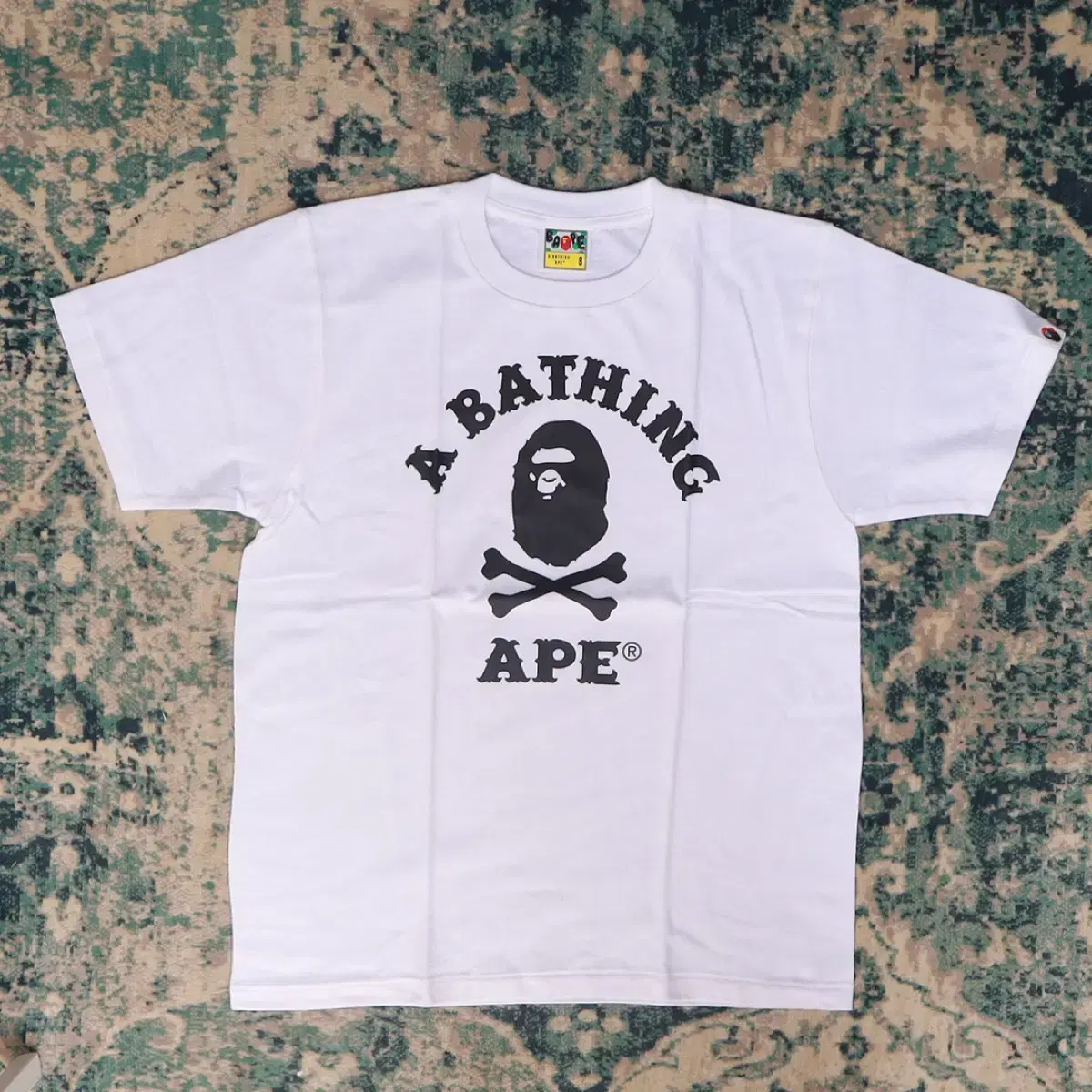 Bape 베이프 크로스 본 컬리지 반팔 티 화이트 S 새상품