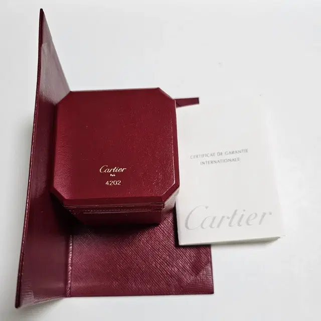 정품 Cartier 반지케이스와 보증서케이스등