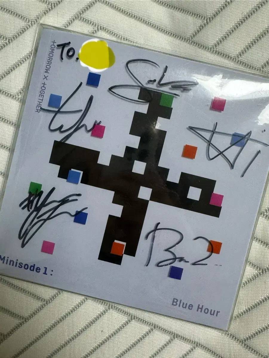 Tomorrow X Together TXT txt Not for sale autographed album Bloo Hour