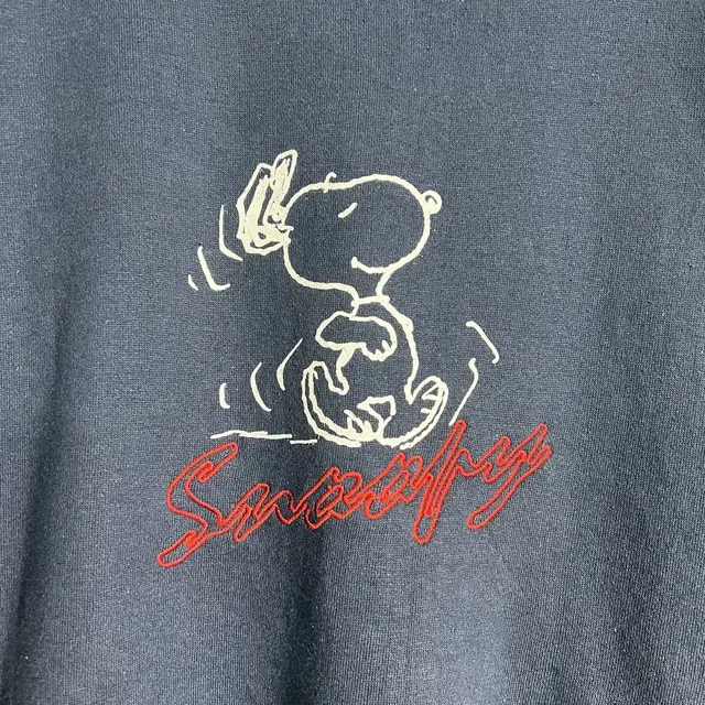 Vintage peanut snoopy 스웻셔츠 기모