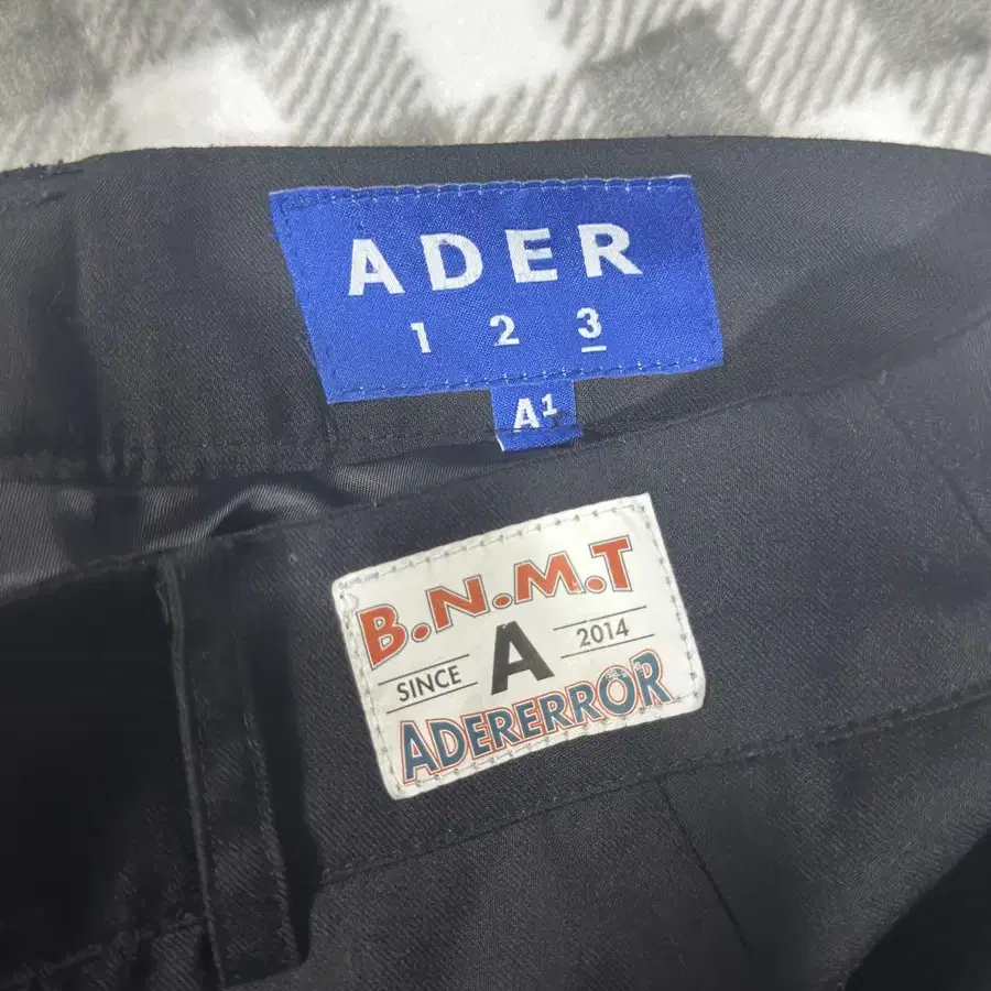 ADER 아더에러 초판 슬랙스