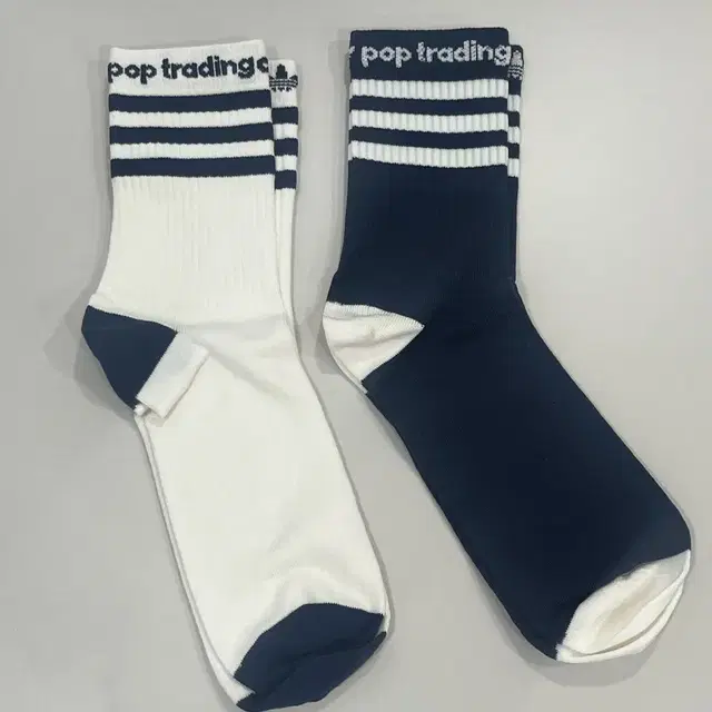 Pop & Adidas Crew Socks 팝트레이딩컴퍼니 양말 크루삭스