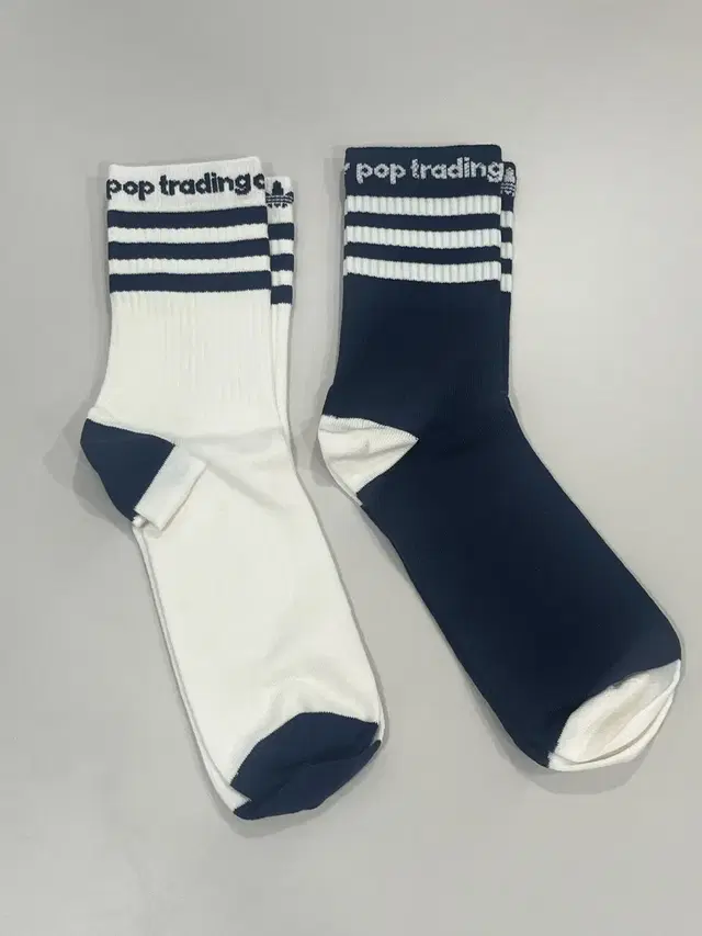 Pop & Adidas Crew Socks 팝트레이딩컴퍼니 양말 크루삭스