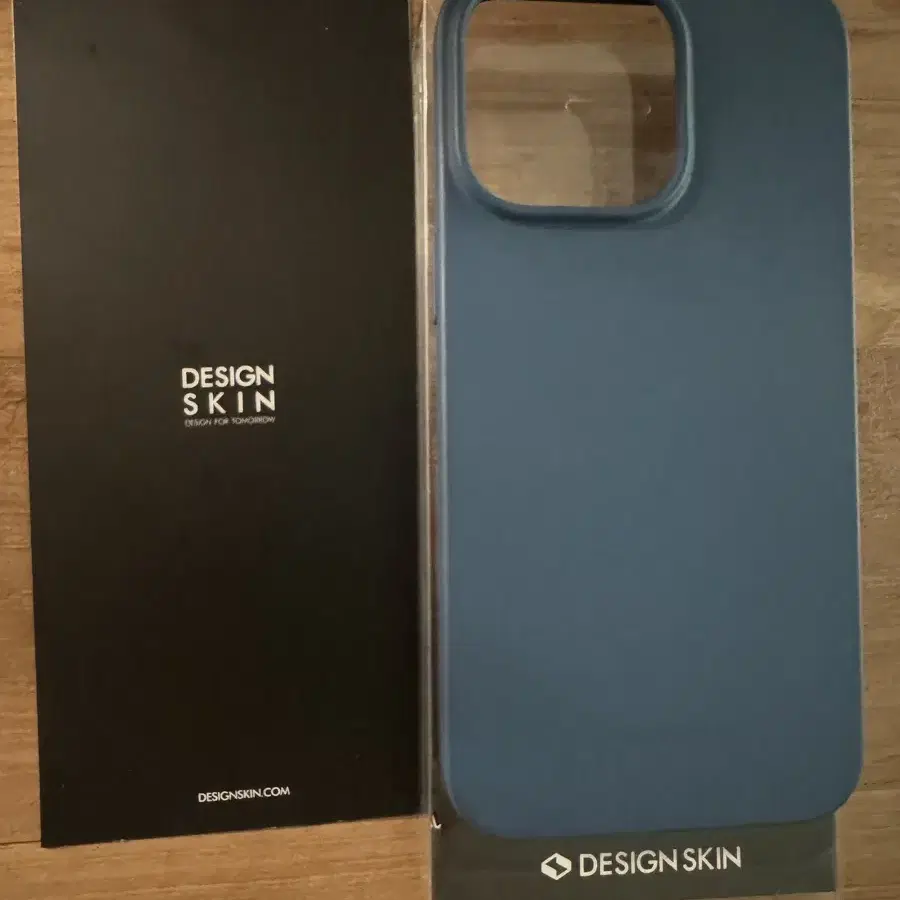 Designskin 디자인 스킨 iPhone 15 네이비 컬러 케이스 일