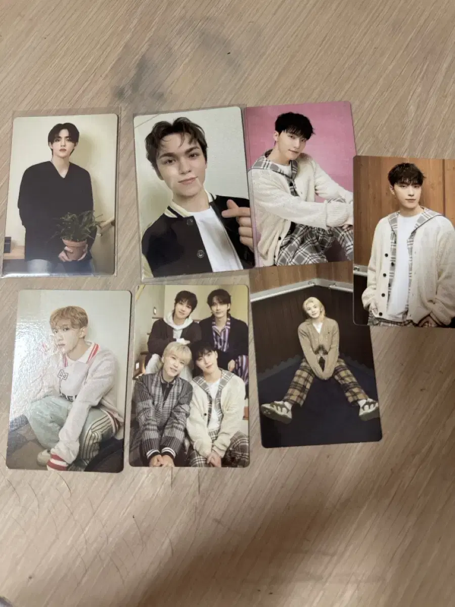 Seventeen Caratland tc WTS