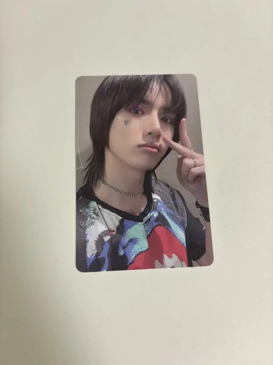 txt beomgyu photocard lew lover escape version