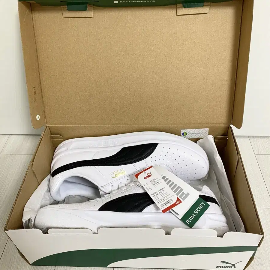 PUMA GV SPECIAL 흰검