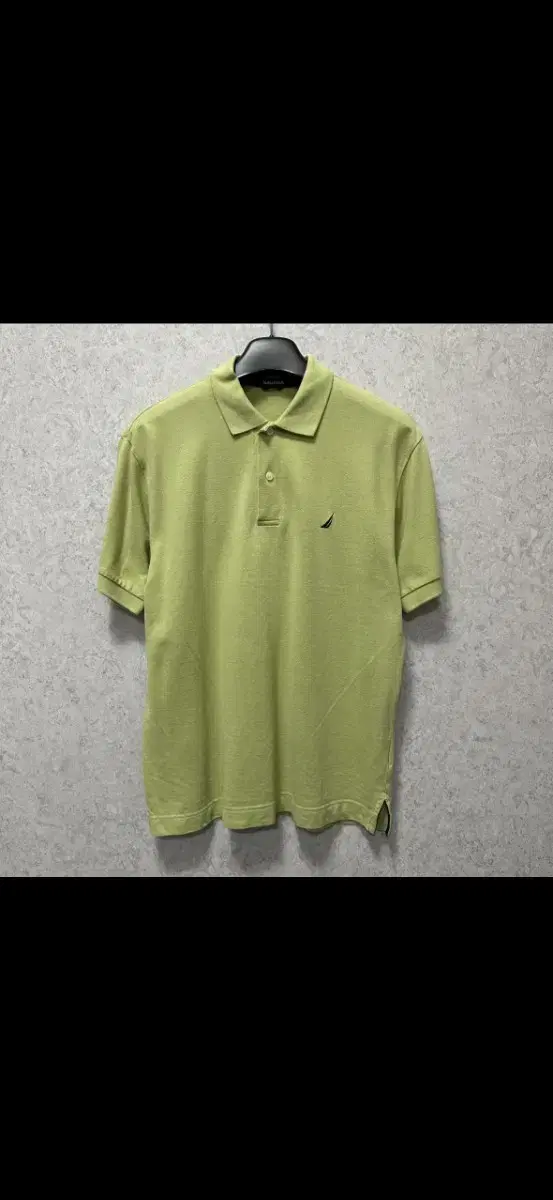 105 Nautica Men's Short Sleeve Karati