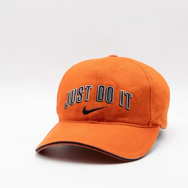 VINTAGE NIKE JUST DO IT ORANGE HAT