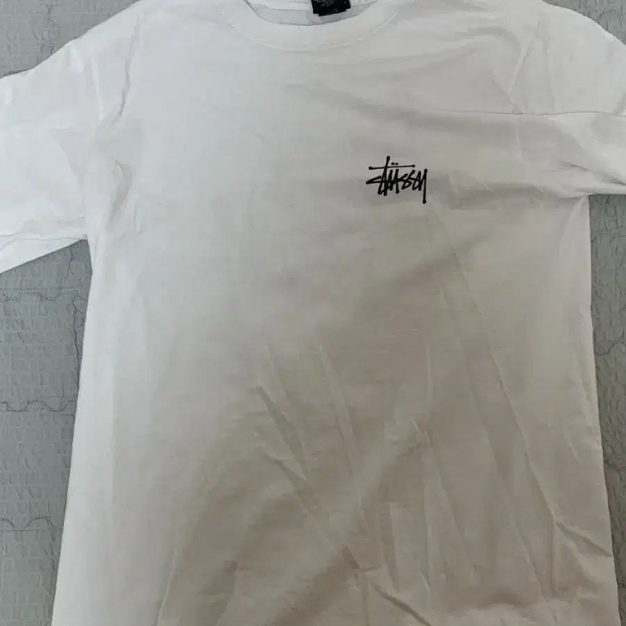 Stussy basic LSwhite2024 스투시롱슬리브 s