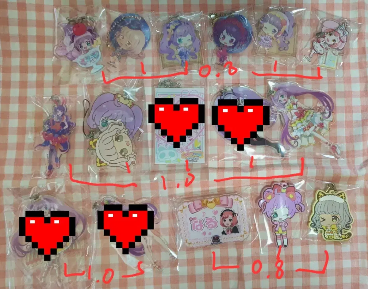 I sell Pretty Series (Dimapure/Lera/Pripara/Primage) goods.