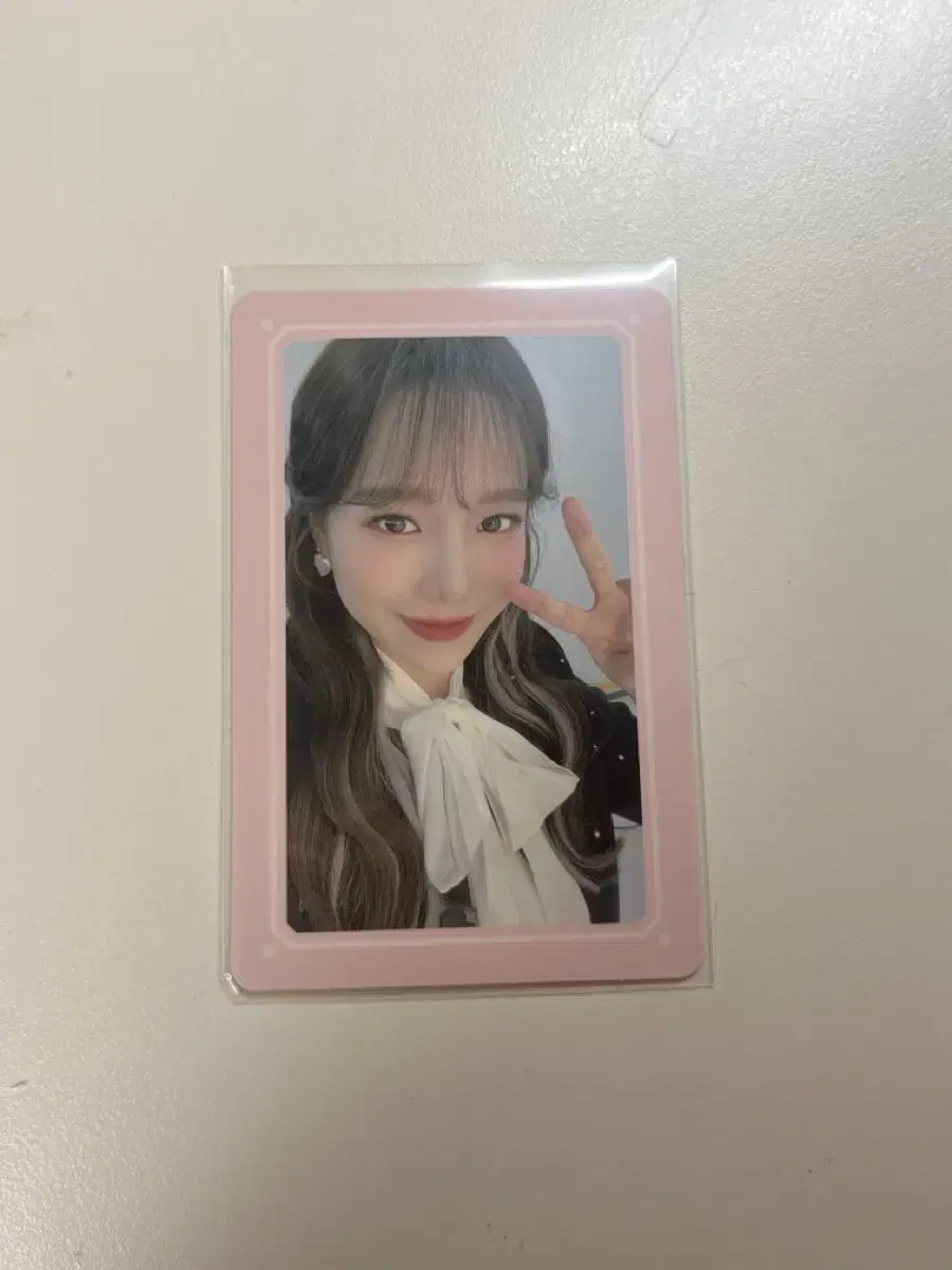 iz*one tc pre-order benefit yuri sells