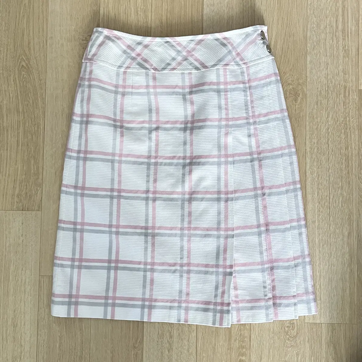 COURREGE check skirt ( made in JAPAN )